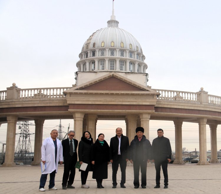 The Minister of Health of the Kyrgyz Republic got acquainted with the activities of the Eurasian International University
